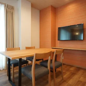 https://wires-hotel-james-zaka.hotelshakone.com