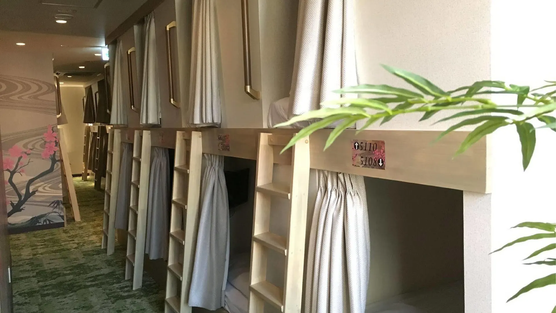 Ueno Station Hostel Oriental 1 Male Only Tokyo Otel