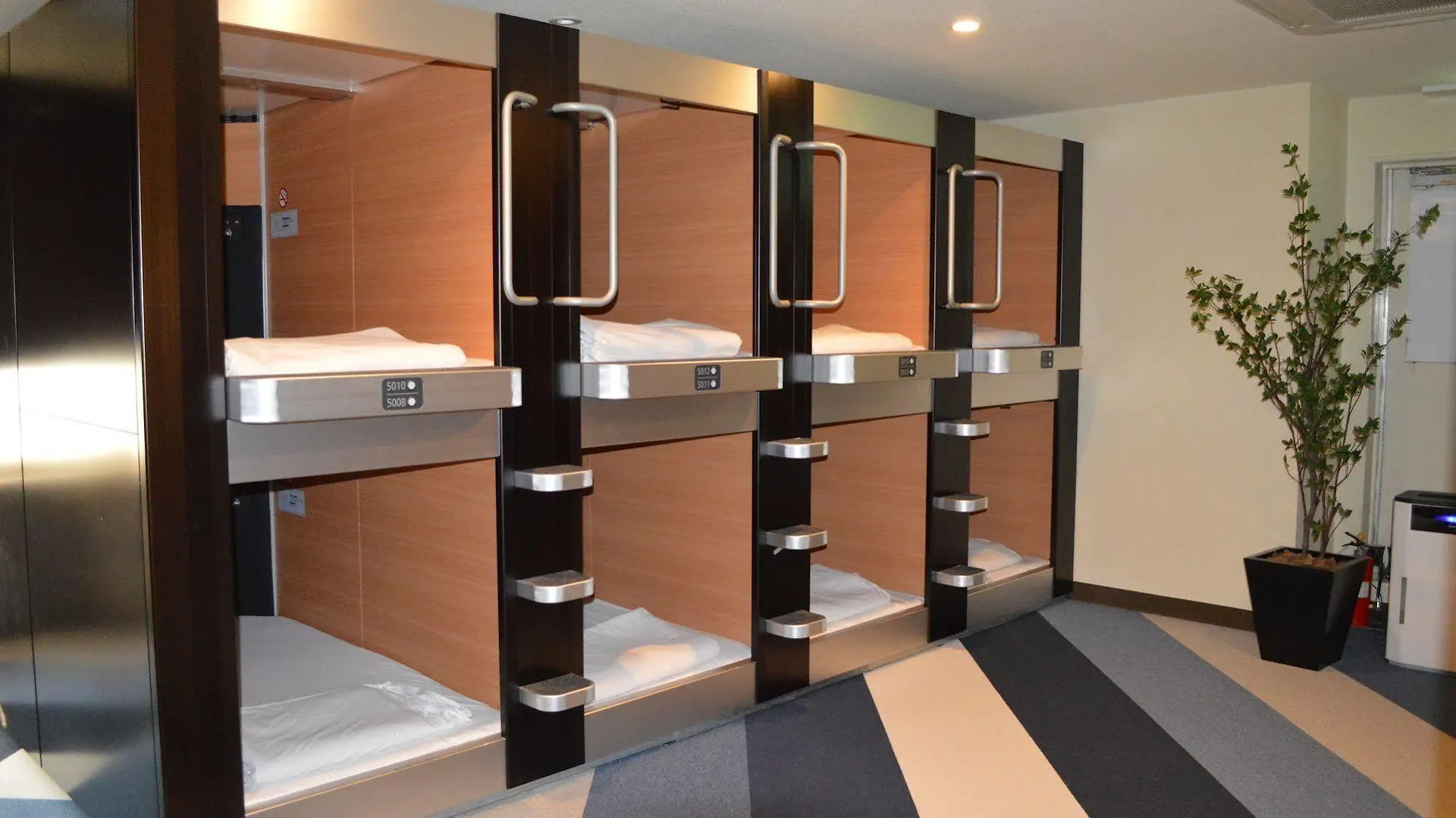 Ueno Station Hostel Oriental 1 Male Only Tokyo 2*,